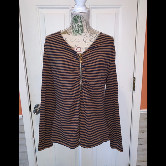 MICHAEL Michael Kors Tops - Like New MICHAEL Michael Kors Striped Top💕